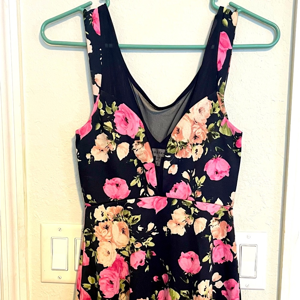 Monteau dress, size small